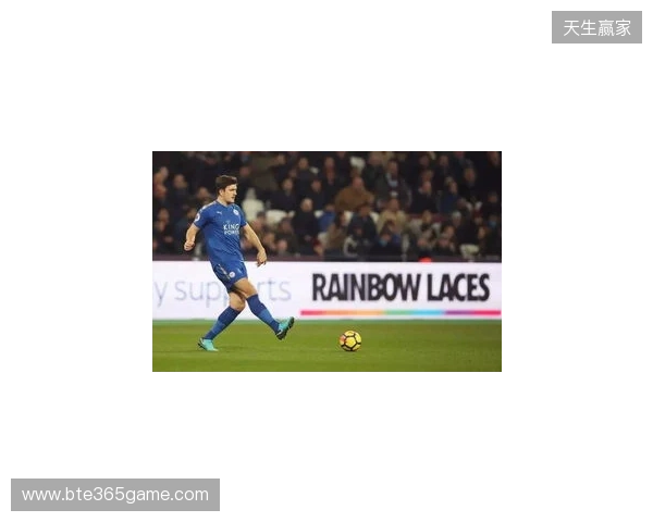 多古:球队本赛季凝聚力更强了,我已经很好地适应了英超联赛