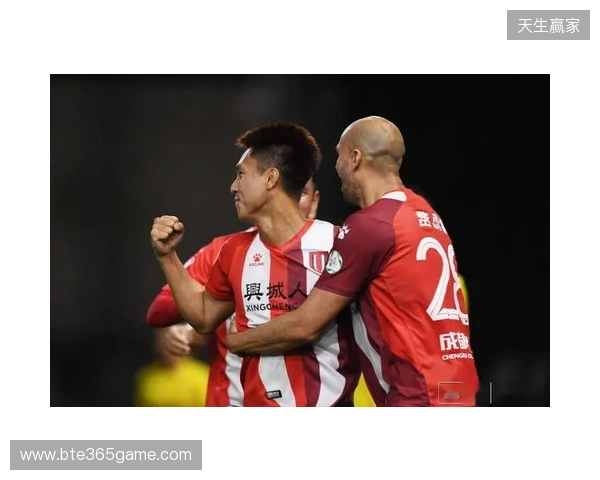 记者：蓉城尽力了，阵容不整+处在磨合期让球队没法与对手抗衡