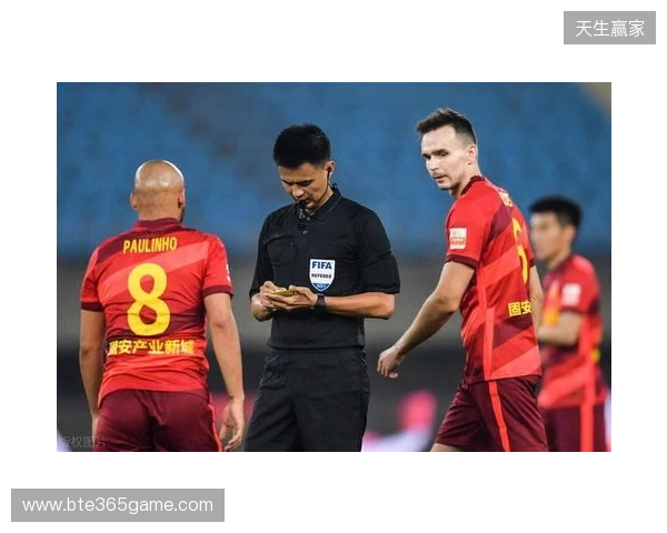 直播吧：上赛季中超“金哨”李海新基本确定执法超级杯海港vs国安